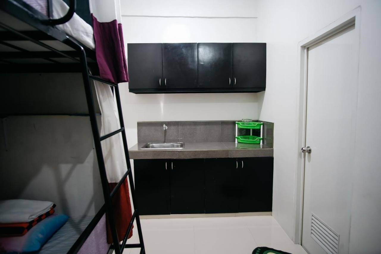 Отель Sleepadz - Capsule Beds Dormitel In Magsaysay Ave Naga Экстерьер фото