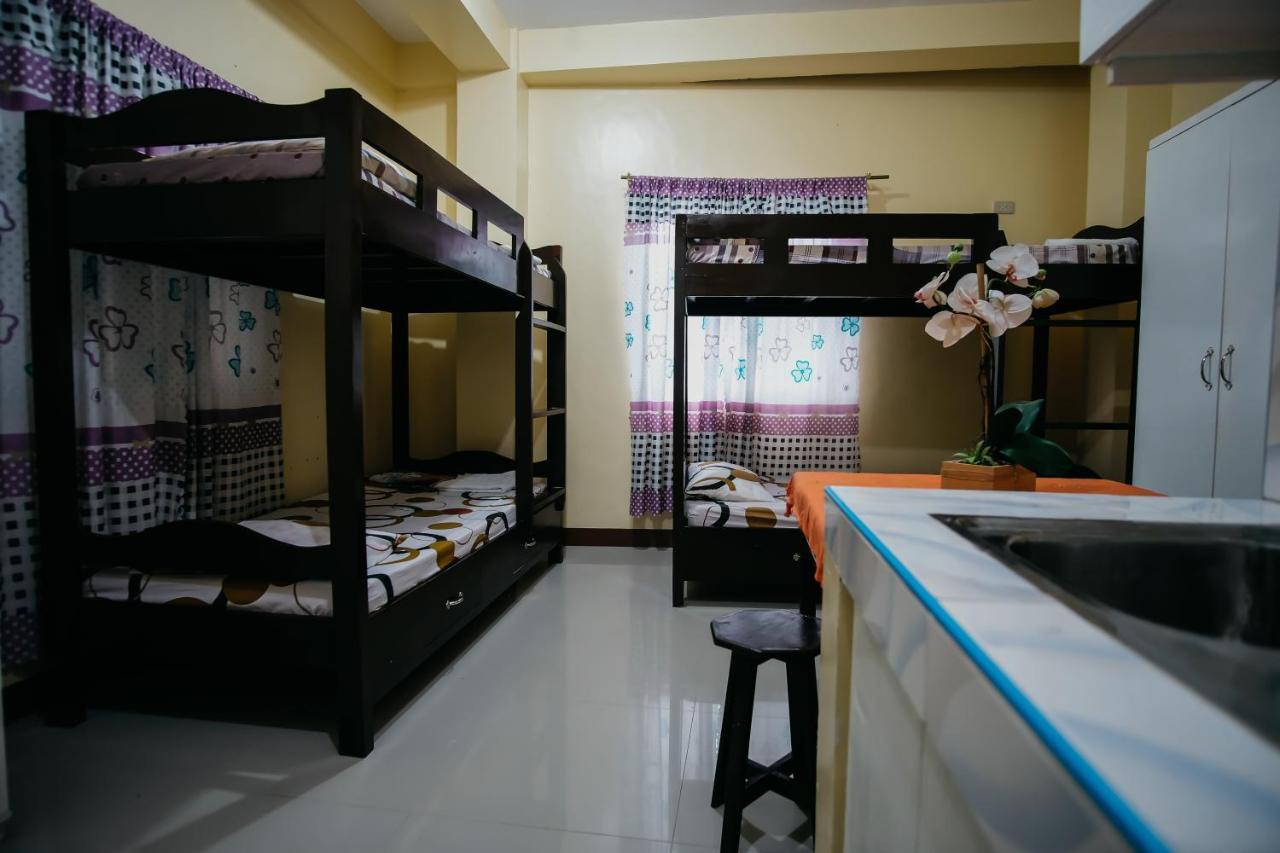 Отель Sleepadz - Capsule Beds Dormitel In Magsaysay Ave Naga Экстерьер фото