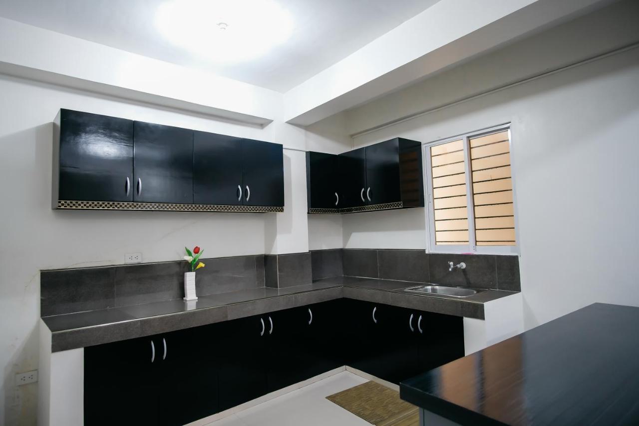 Отель Sleepadz - Capsule Beds Dormitel In Magsaysay Ave Naga Экстерьер фото