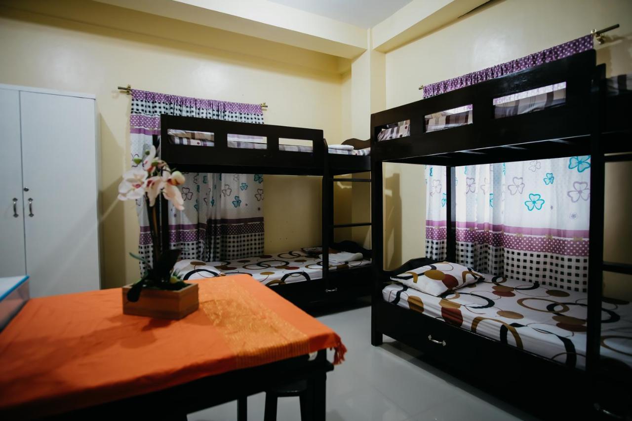 Отель Sleepadz - Capsule Beds Dormitel In Magsaysay Ave Naga Экстерьер фото